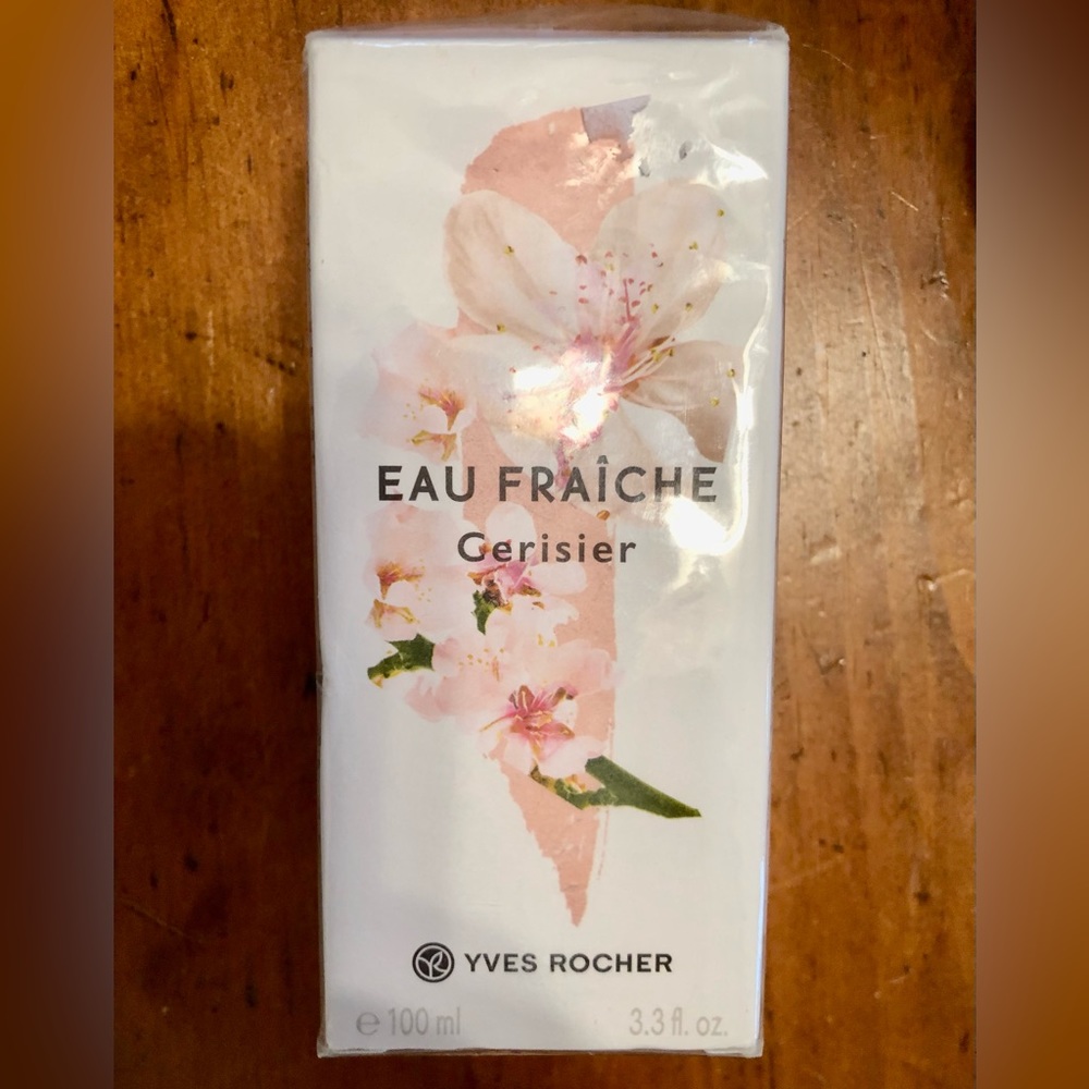 COPY - YVES ROCHER EAU FRAICHE Cerisier Cherry Blossom Fragrance 100ml Sealed